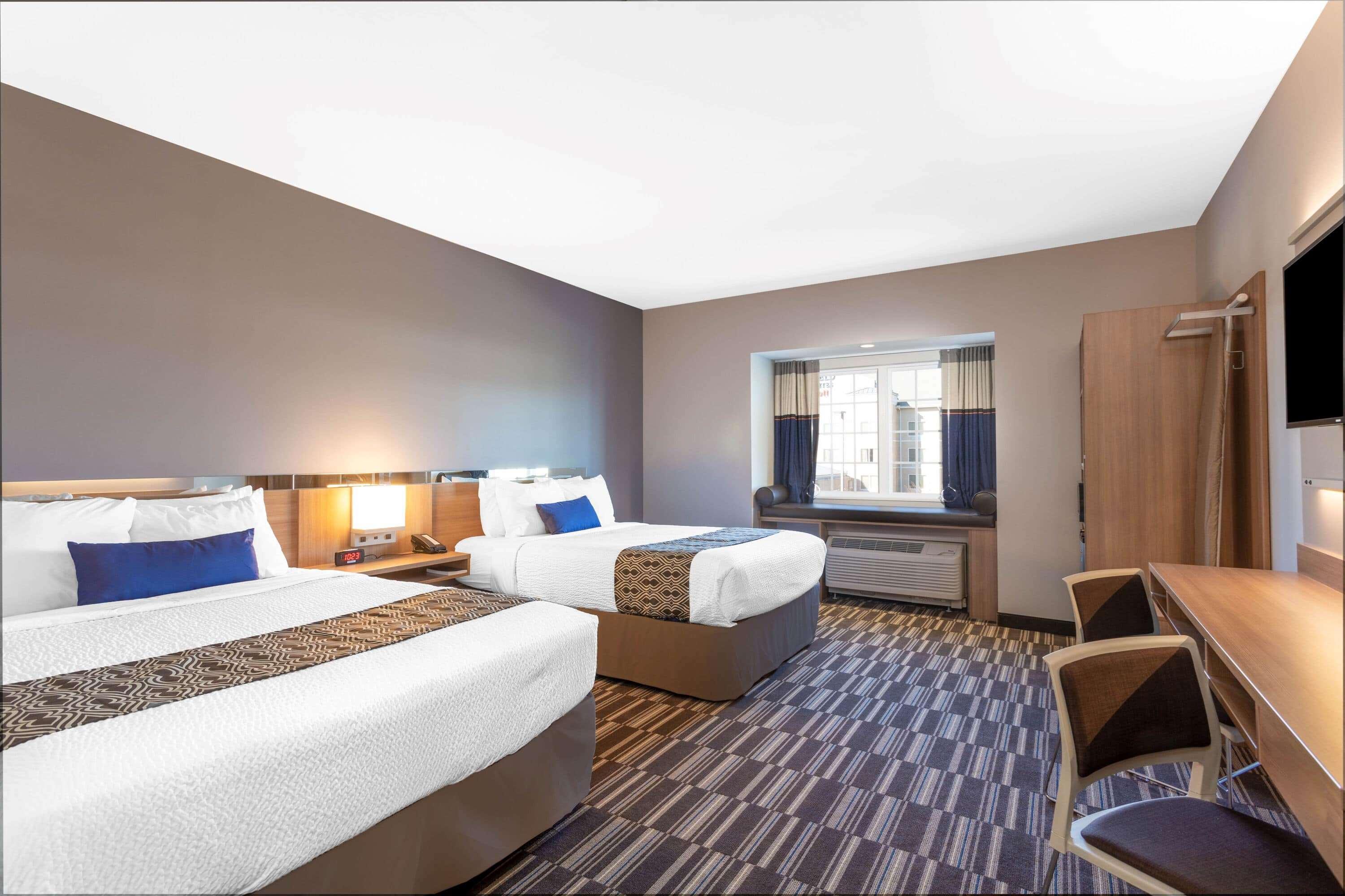 Microtel Inn Suites By Wyndham South Hill Bagian luar foto